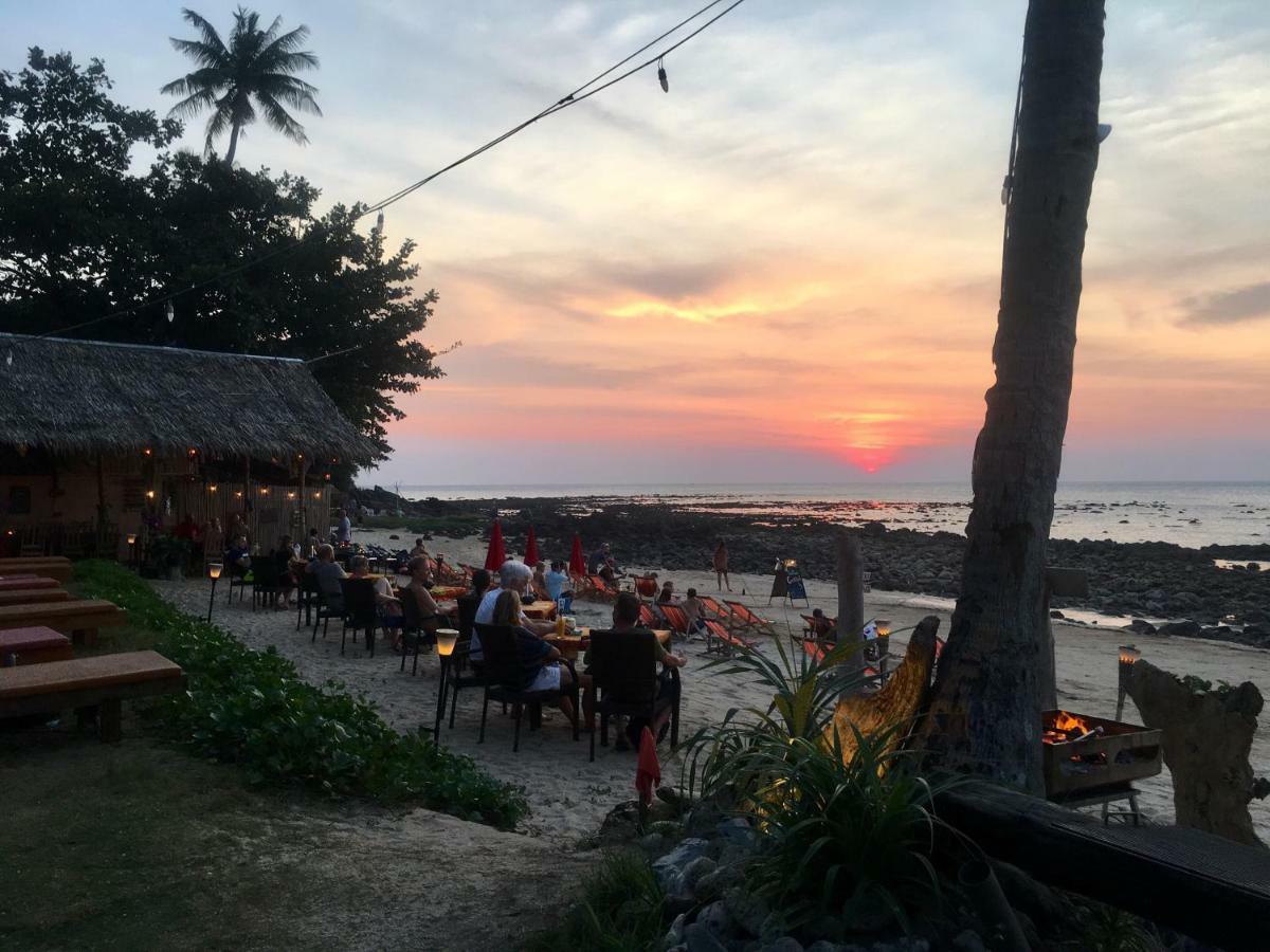 Nautilus Right On The Beach - Adult Only - Sha Extra Plus Ko Lanta Exterior foto